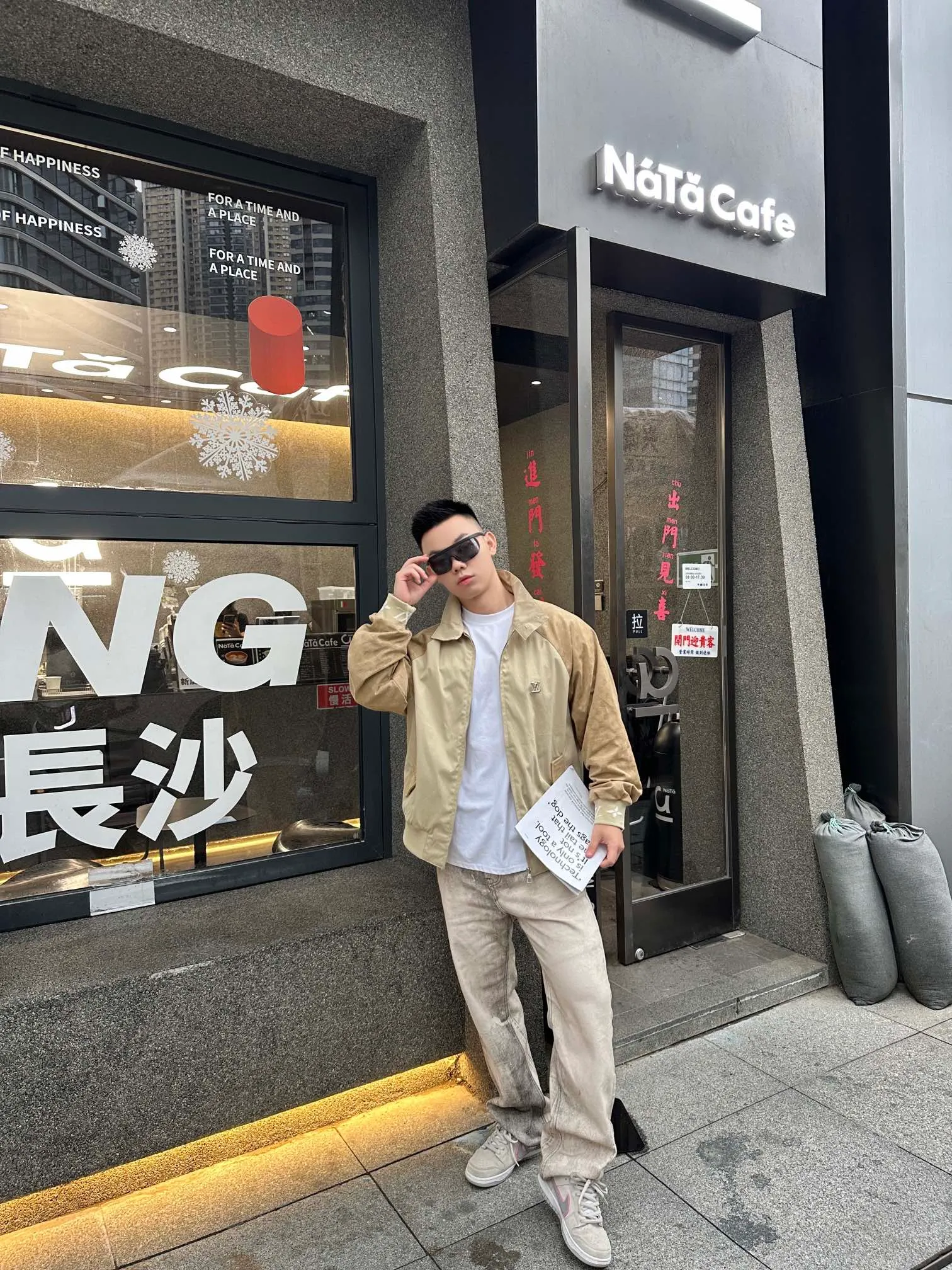 Model picture
